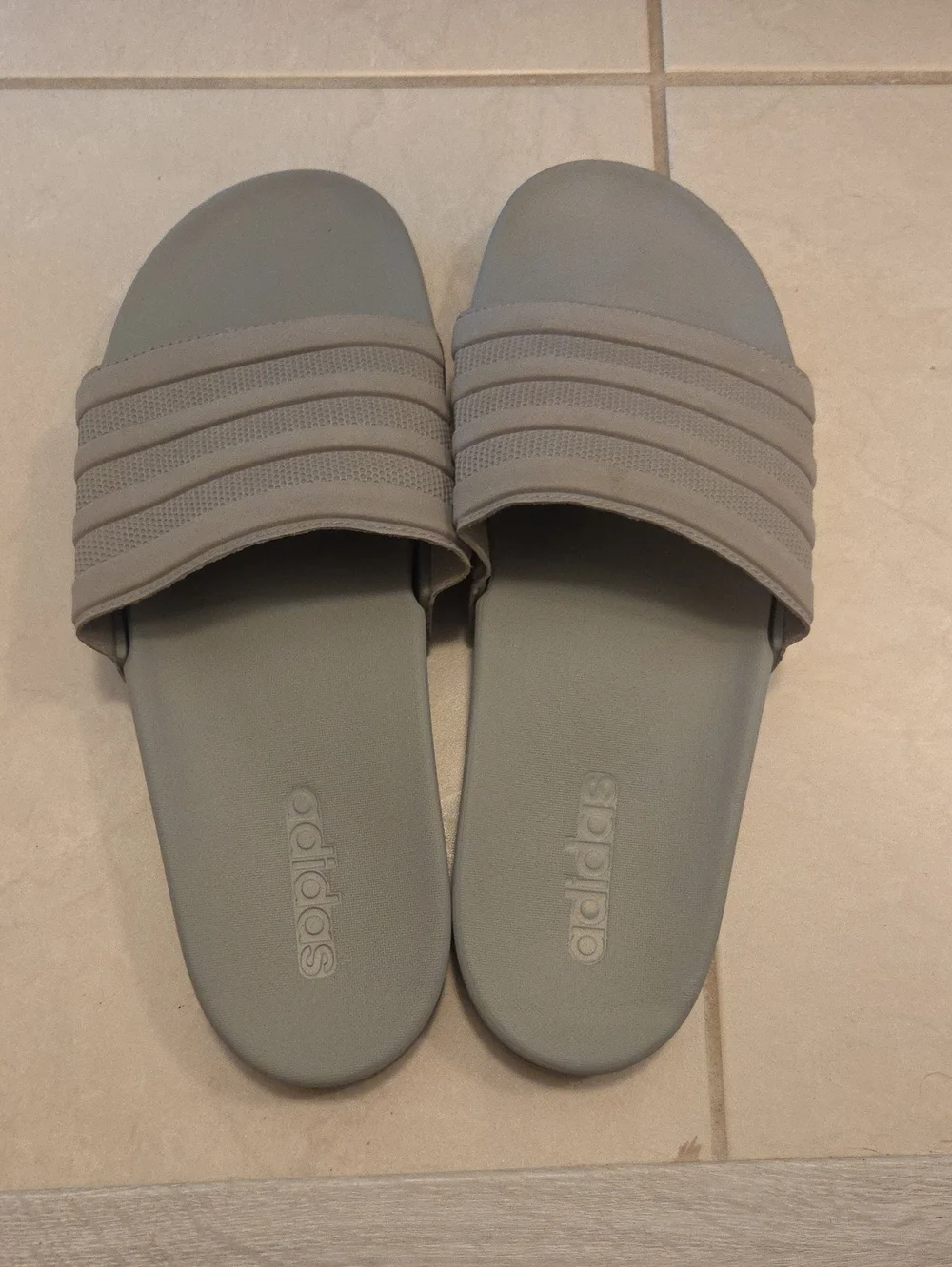 adidas Men's Gray Slide Sandals with Three-Stripe Upper